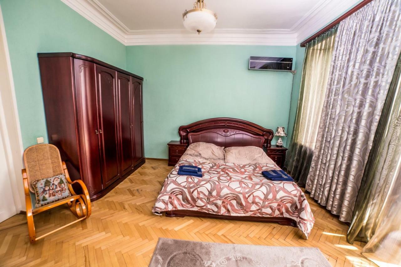 Gold District Apartment Tbilisi Luaran gambar
