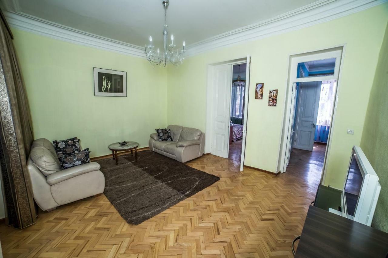 Gold District Apartment Tbilisi Luaran gambar