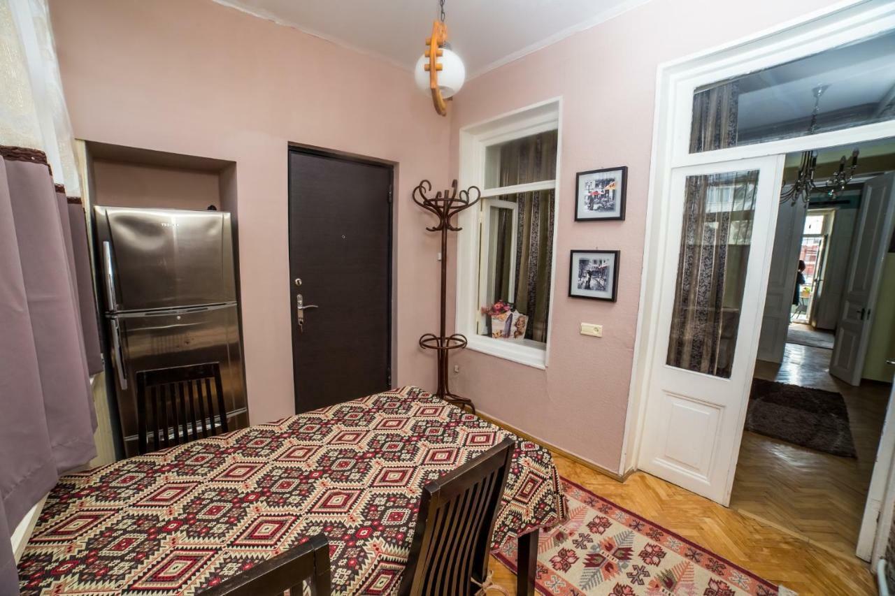 Gold District Apartment Tbilisi Luaran gambar